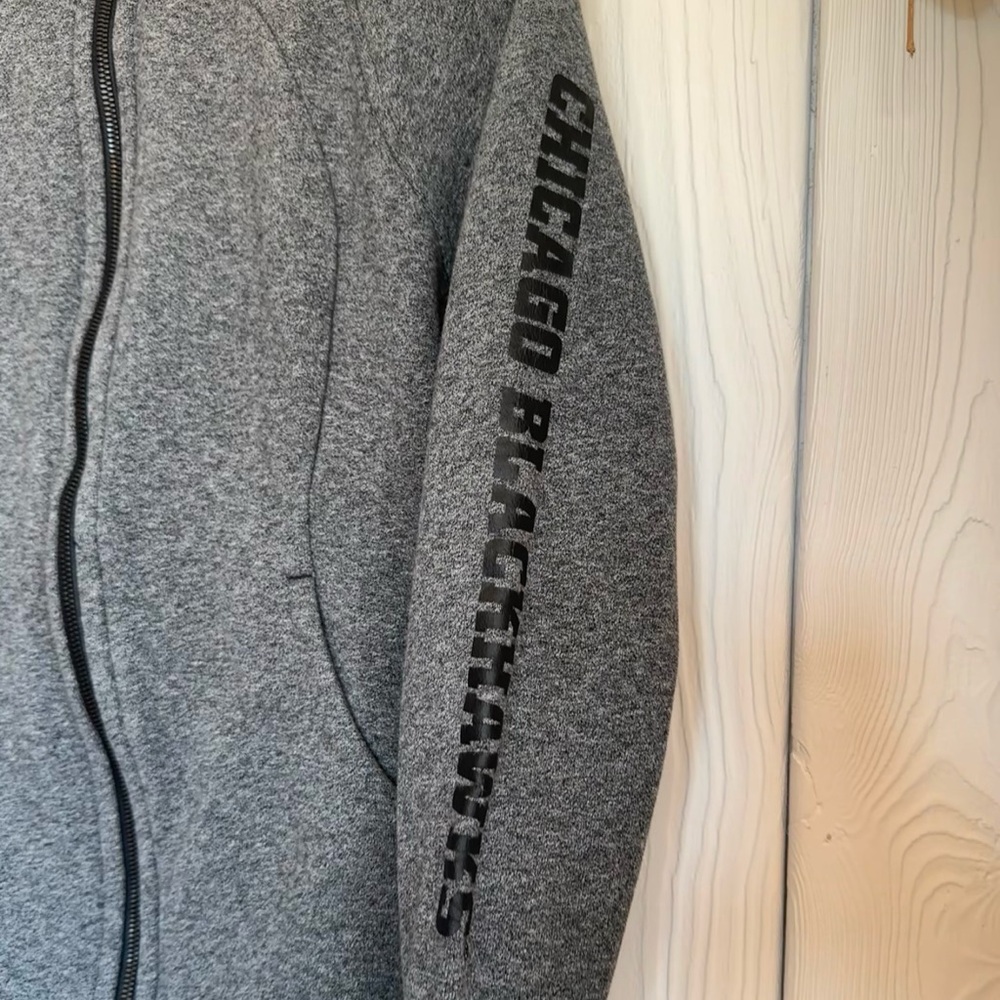 Lululemon Chicago Blackhawks scuba hoodie size 10 heathered charcoal
